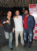 ravi behl, raju singh and jaaved jaaferi at the boogie woogie karaoke party at Rude Lounge, Bandra